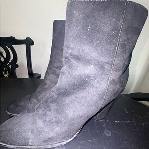 Elegant Black Women's Boots
